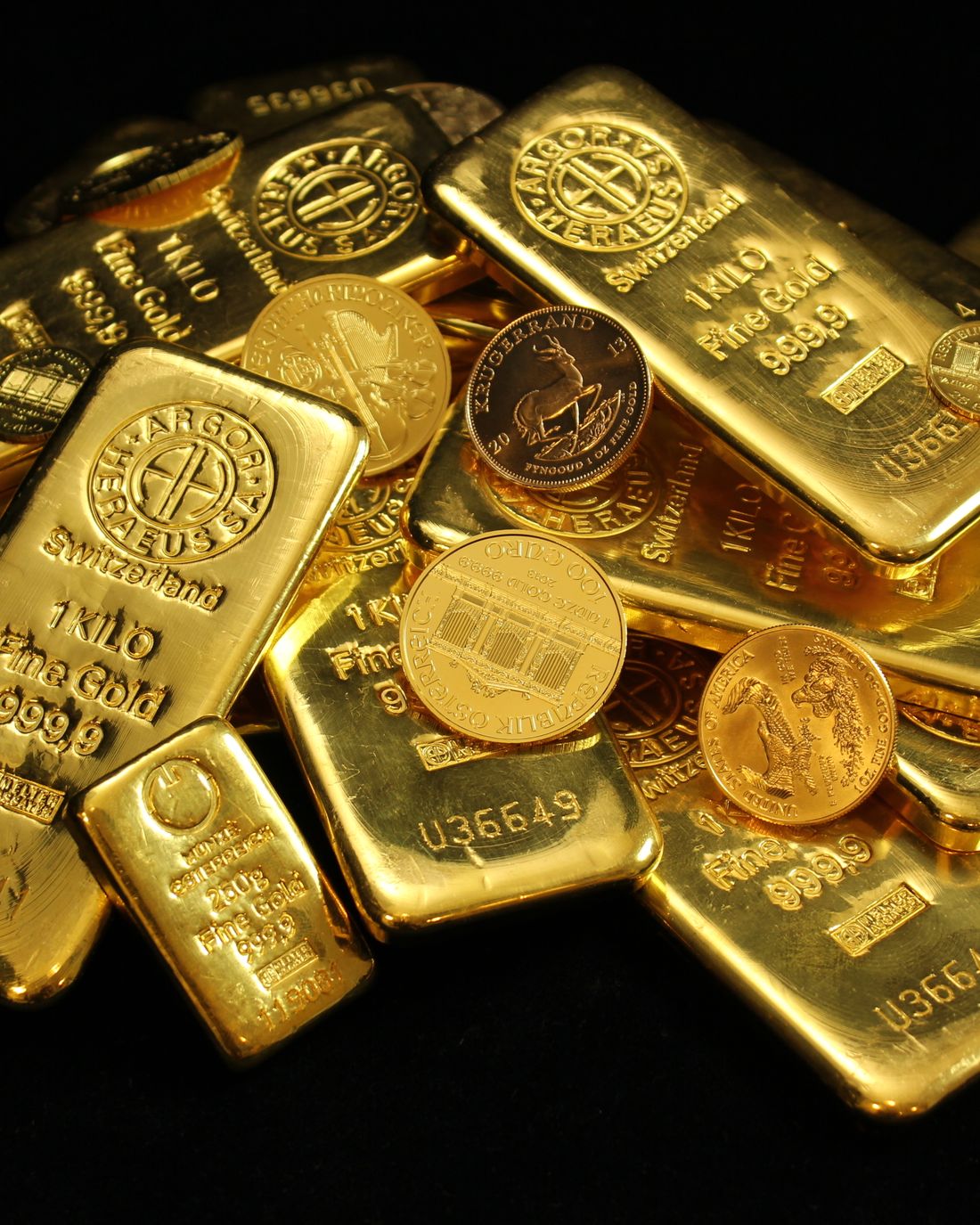 Peças e moedas de ouro